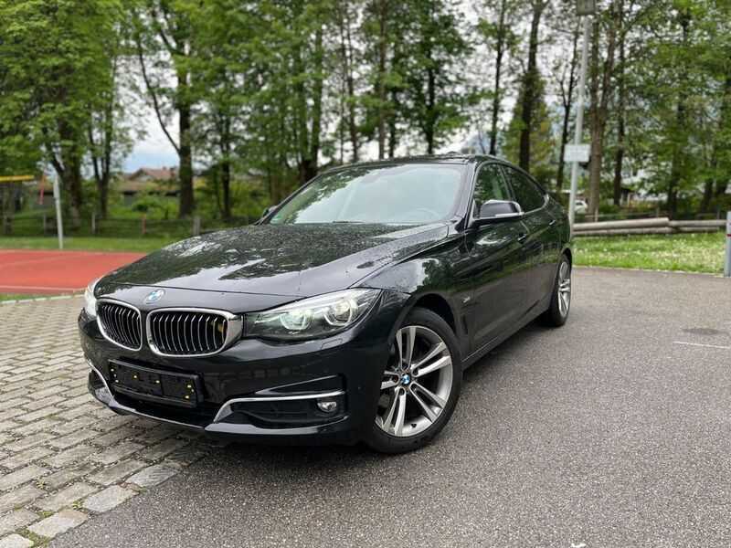 Schwarz Gebraucht 2017 BMW 320 Gran Turismo Sport Line Limousine | 15.300 € (Superpreis) - Bild 1/4