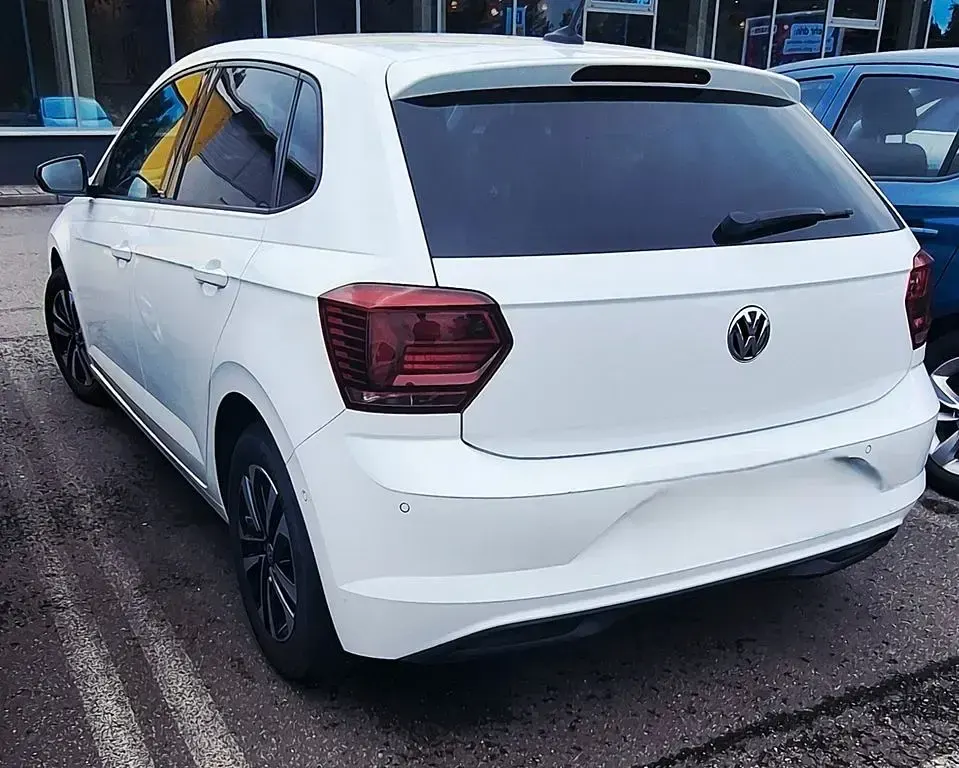 Gebraucht VW Polo IQ Drive 80 PS (58 kW) 2019 Weiß Kleinwagen