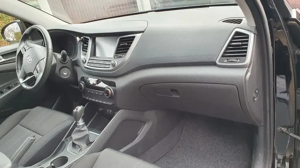 Gebraucht Hyundai Tucson Style 132 PS (97 kW) 2019 Schwarz SUV