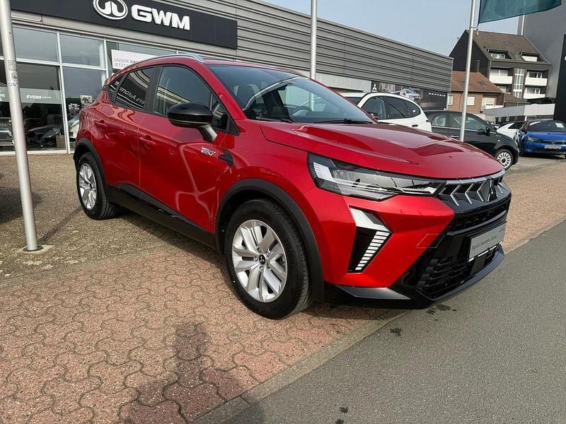 Gebraucht Mitsubishi ASX Plus 143 PS (105 kW) 2025 Aurorarot SUV