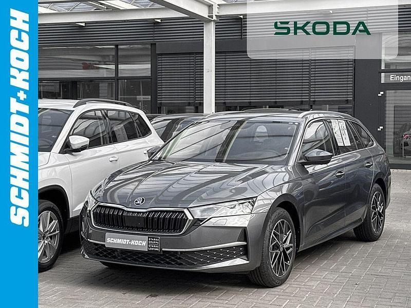 Grau Gebraucht 2025 Skoda Octavia Selection Kombi | 39.990 € - Bild 1/4