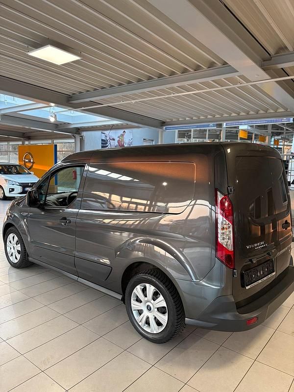 Gebraucht Ford Transit Connect 101 PS (74 kW) 2018 Grau Van / Kleinbus