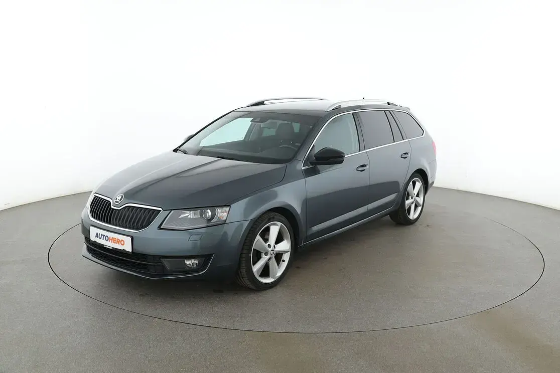 Usata Skoda Octavia Style 180 CV (132 kW) 2015 Utilitaria