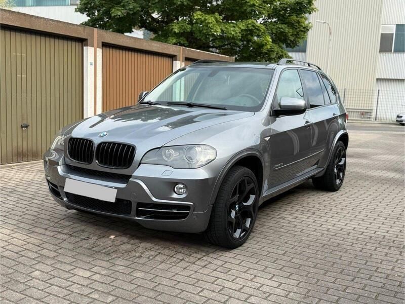 Grau Gebraucht 2009 BMW X5 Sport Line SUV | 8.900 € (Superpreis) - Bild 1/4