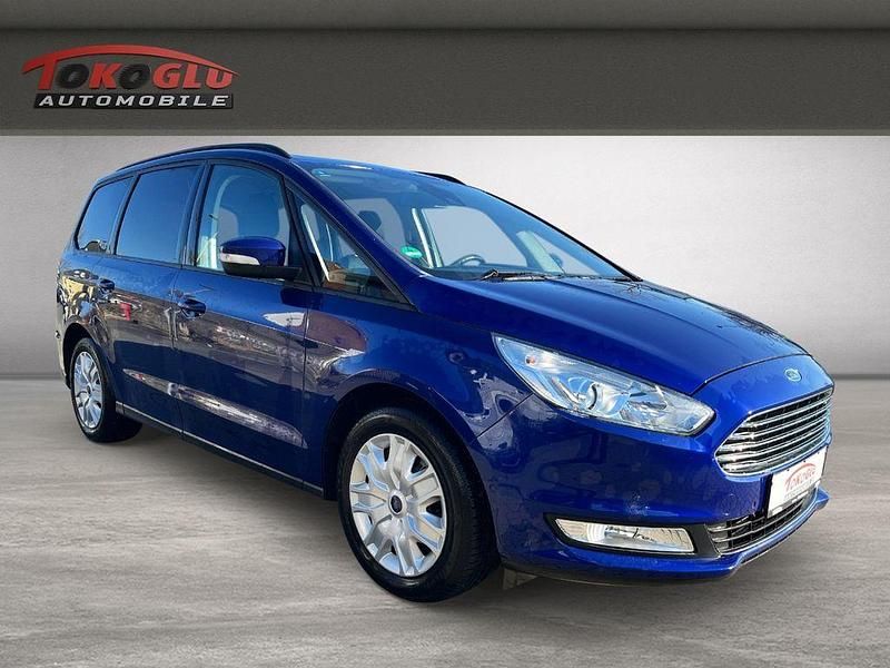 Gebraucht Ford Galaxy 160 PS (117 kW) 2018 Blau Van / Kleinbus