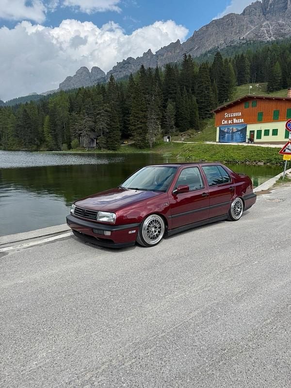 Gebraucht VW Vento R 174 PS (127 kW) 1993 Rot Limousine