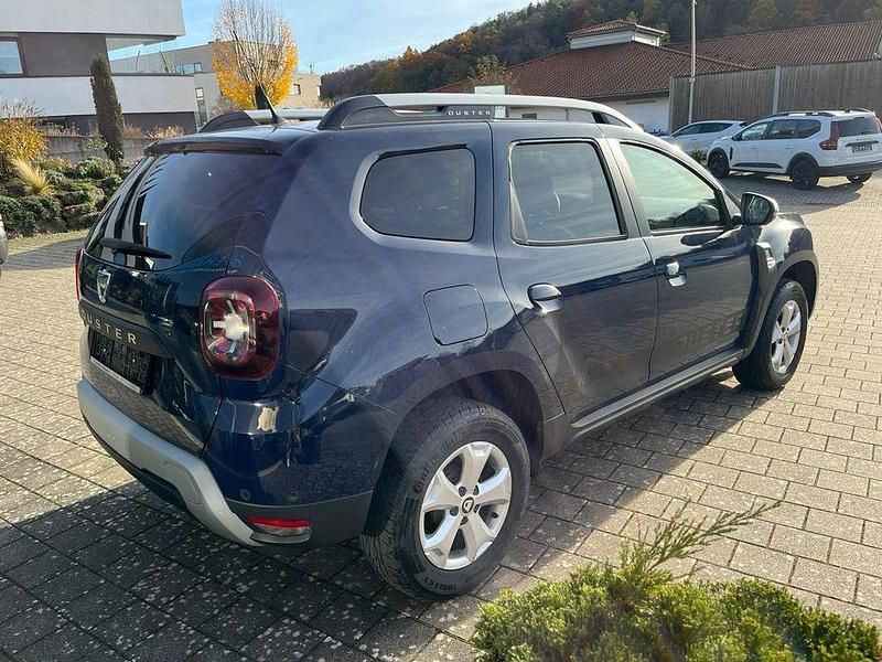 Blau Gebraucht 2019 Dacia Duster Prestige SUV | 10.890 € (Superpreis) - Bild 1/4