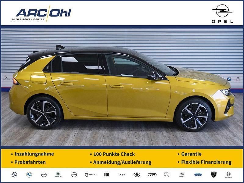 Gelb Gebraucht 2024 Opel Astra Limousine | 21.990 € (Guter Preis) - Bild 1/4