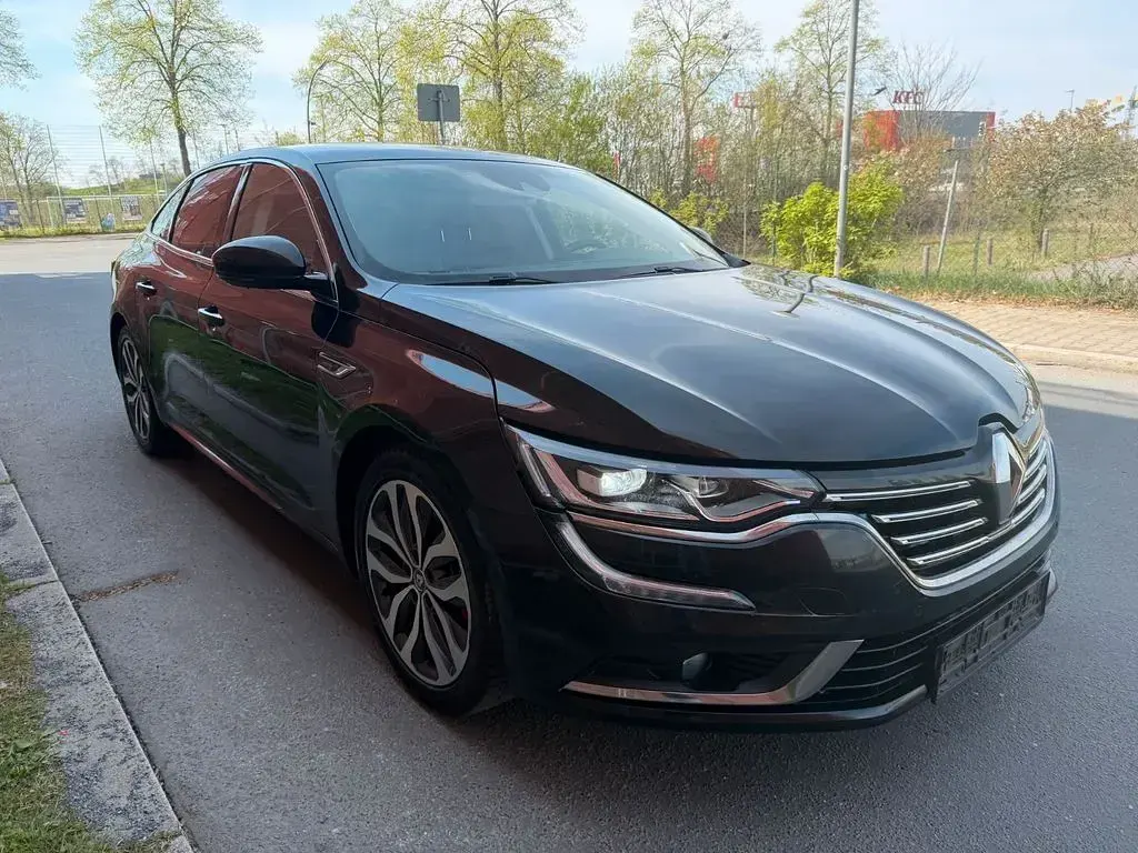 Gebraucht Renault Talisman Intens 160 PS (117 kW) 2016 Schwarz Limousine