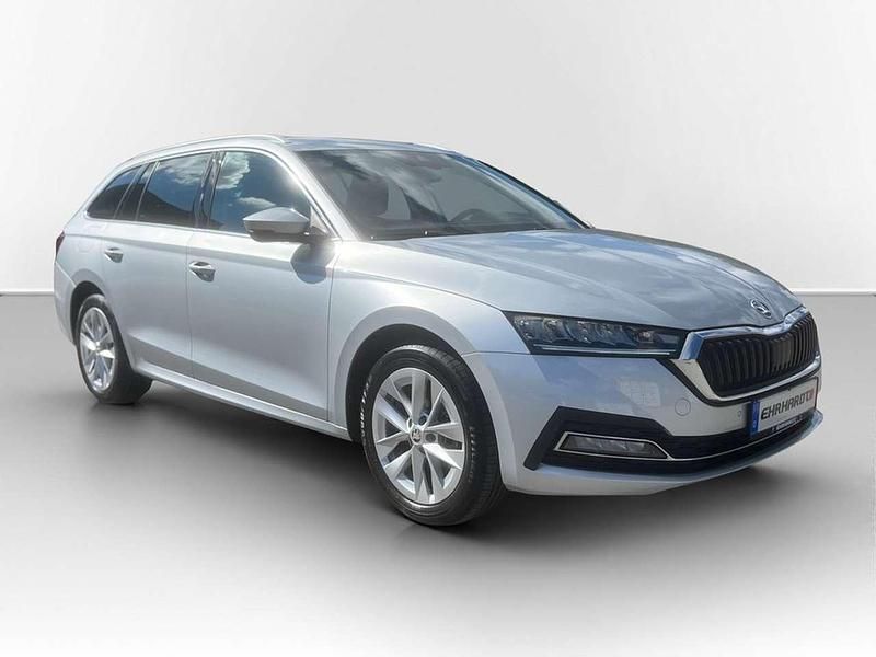 Gebraucht Skoda Octavia Style 150 PS (110 kW) 2022 Silber Kombi