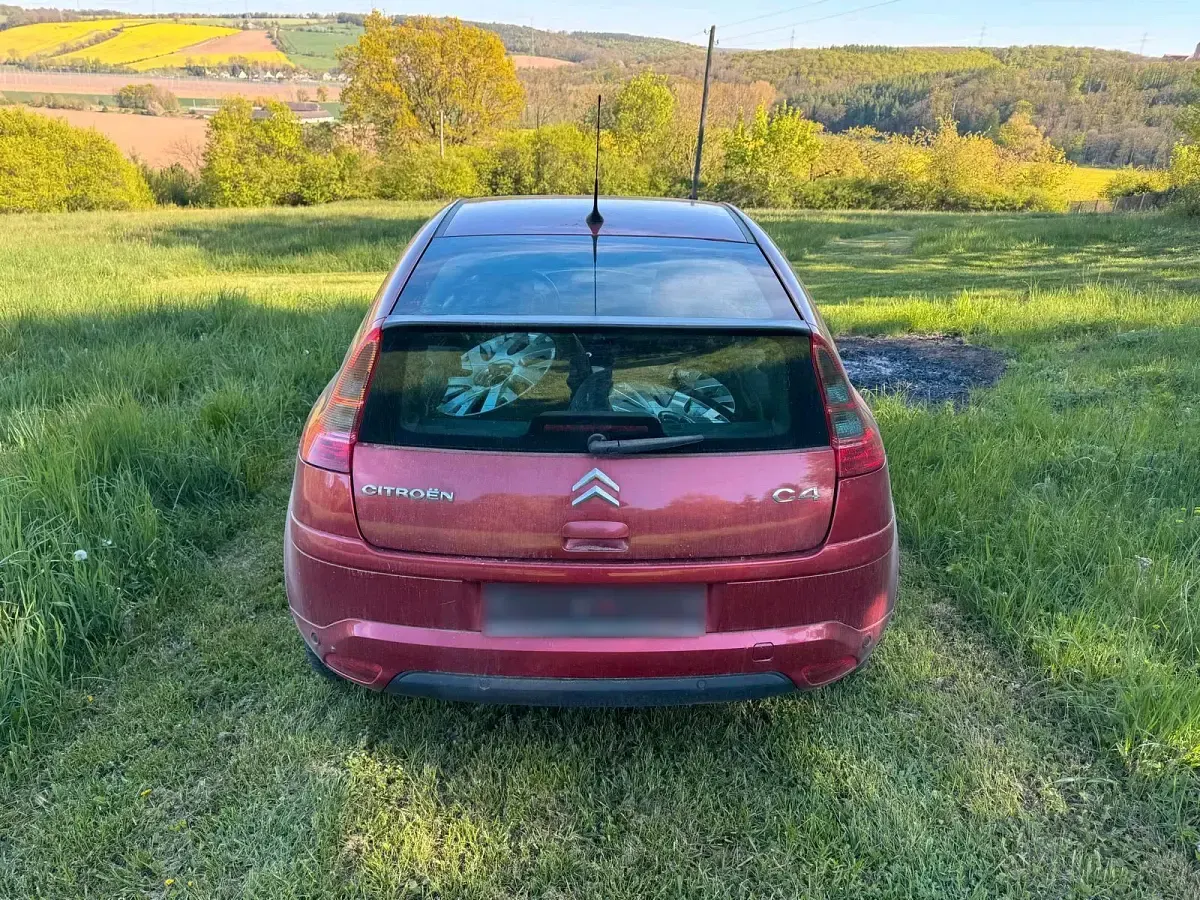 Gebraucht Citroën C4 109 PS (80 kW) 2007 Rot Coupé