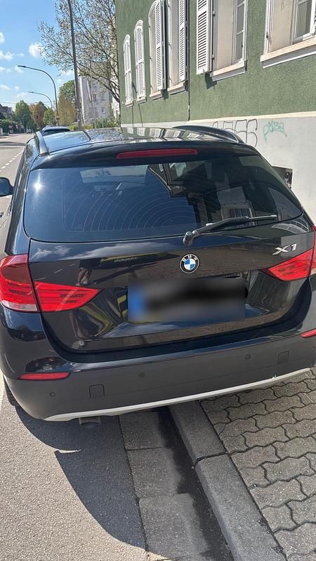 Gebraucht BMW X1 143 PS (105 kW) 2010 Schwarz SUV
