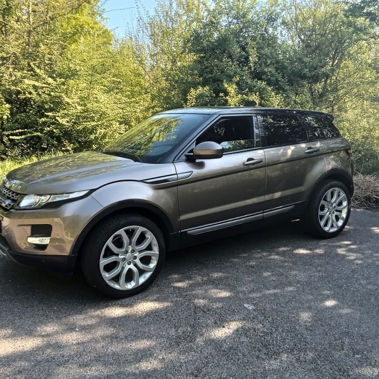 Braun Gebraucht 2015 Land Rover Range Rover evoque SUV | 17.500 € (Superpreis) - Bild 1/4