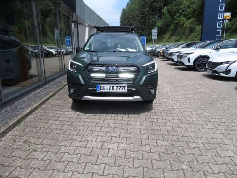 Gebraucht Subaru Forester 150 PS (110 kW) 2024 Cascade green silica SUV