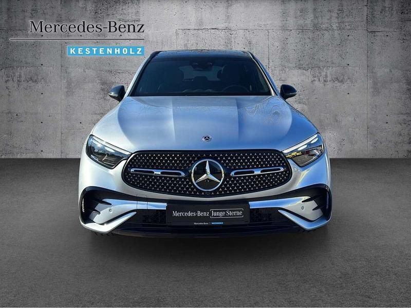 Gebraucht Mercedes GLC450 AMG 367 PS (269 kW) 2024 Hightechsilber SUV