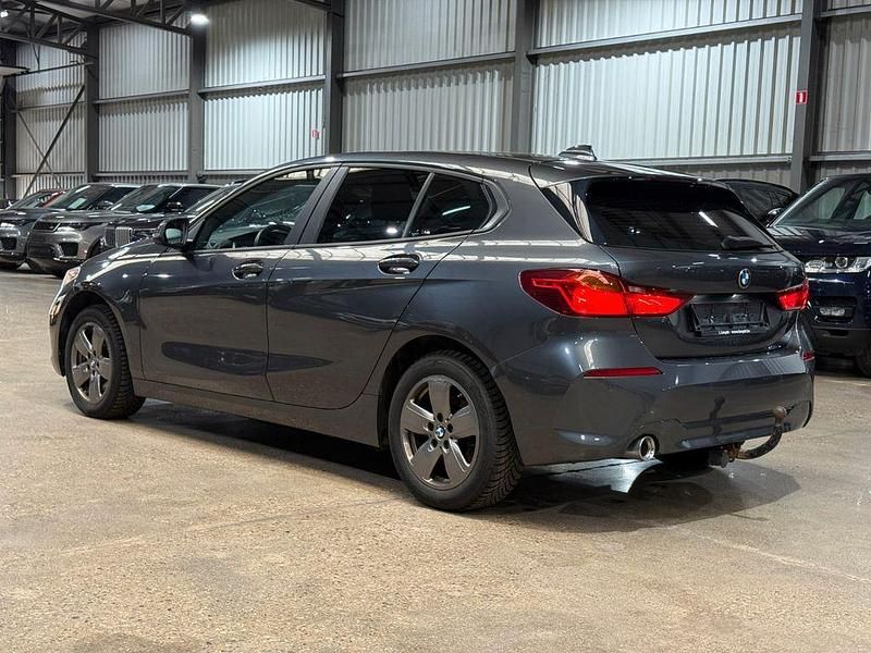 Gebraucht BMW 116 Advantage 116 PS (85 kW) 2020 Grau Kleinwagen