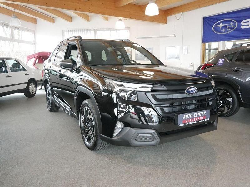 Gebraucht Subaru Forester Exclusive+ 150 PS (110 kW) 2024 Crystal black silica SUV