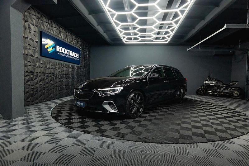 Gebraucht Opel Insignia 260 PS (191 kW) 2018 Schwarz Kombi