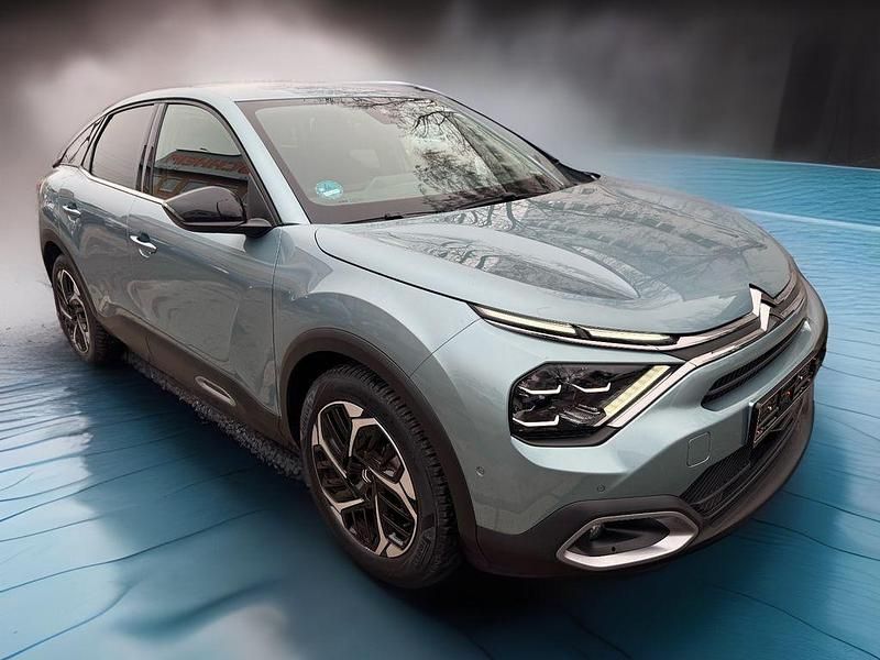 Gebraucht Citroën C4 Shine 131 PS (96 kW) 2024 Lackierung olbia blau/typ auss Limousine