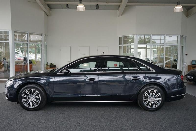 Gebraucht Audi A8L 500 PS (367 kW) 2017 Blau Limousine
