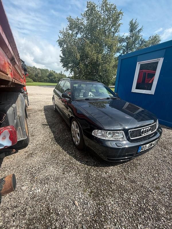 Schwarz Gebraucht 1999 Audi S4 Kombi | 12.500 € (Guter Preis) - Bild 1/4