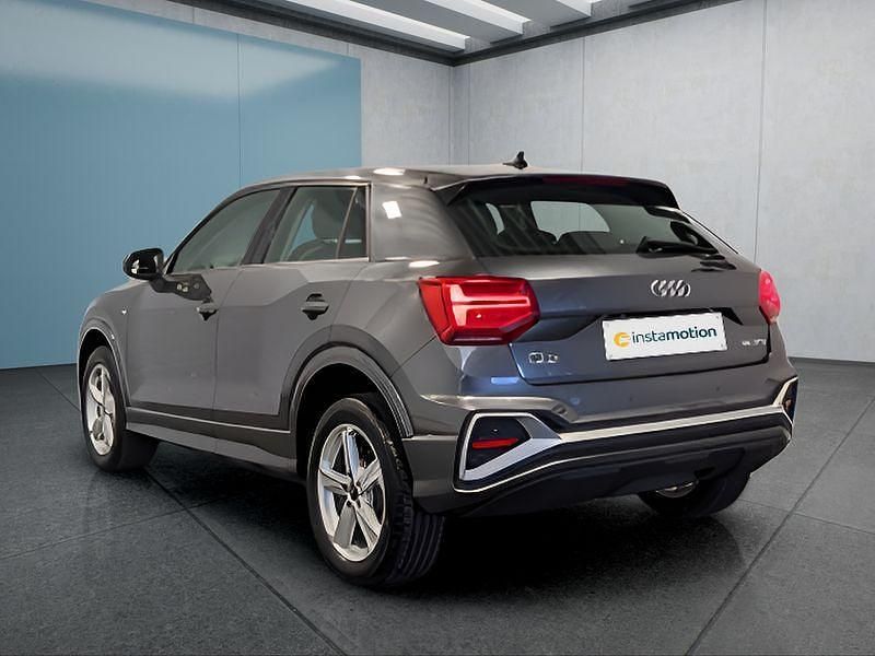 Gebraucht Audi Q2 S-Line 150 PS (110 kW) 2025 Grau SUV