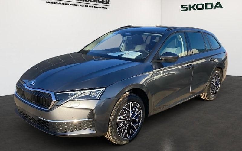 Neu Skoda Octavia RS 200 PS (147 kW) 2026 Grau Kombi