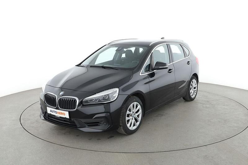 Schwarz Gebraucht 2018 BMW 218 Active Tourer Advantage Van / Kleinbus | 14.580 € (Etwas zu teuer) - Bild 1/3