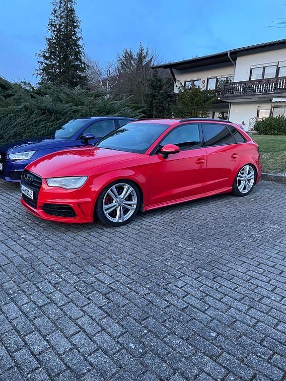 Gebraucht Audi S3 Sport 360 PS (264 kW) 2016 Rot Limousine