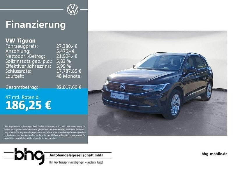 Gebraucht VW Tiguan Life 150 PS (110 kW) 2022 Deep black perleffekt SUV
