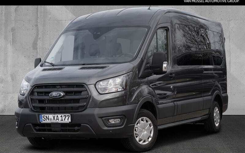 Grau Gebraucht 2023 Ford Transit Trend Kombi | 49.710 € - Bild 1/4