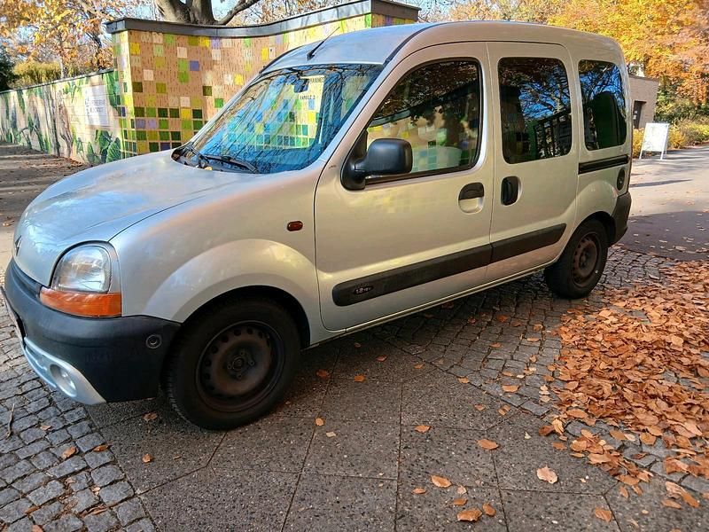 Grau Gebraucht 2003 Renault Kangoo Limousine | 2.290 € (Fairer Preis) - Bild 1/4