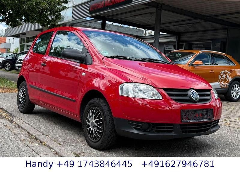 Rot Gebraucht 2007 VW Fox S Kleinwagen | 1.590 € (Fairer Preis) - Bild 1/4