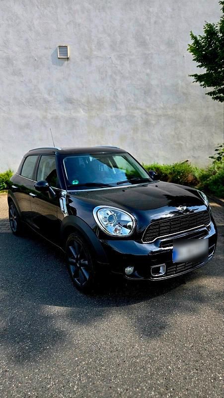 Second-hand Mini Countryman 143 CP (105 kW) 2012 Negru SUV