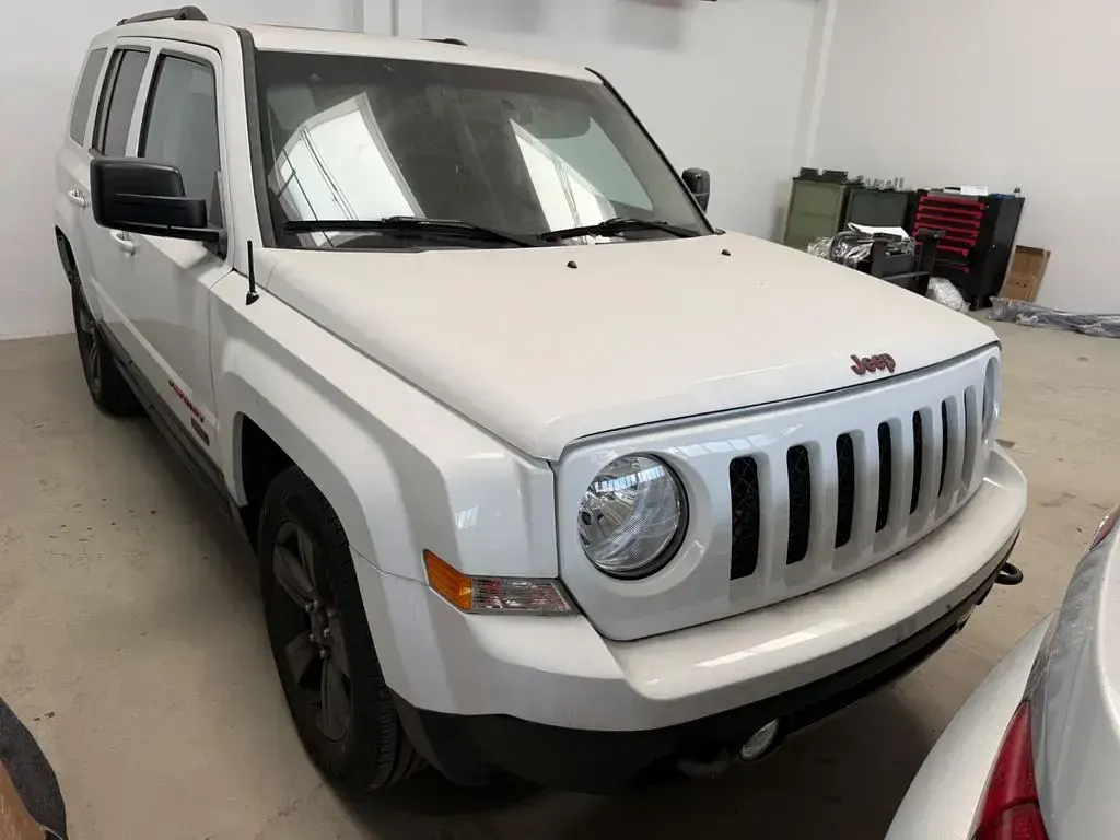 Gebraucht Jeep Patriot 174 PS (127 kW) 2017 Weiß SUV