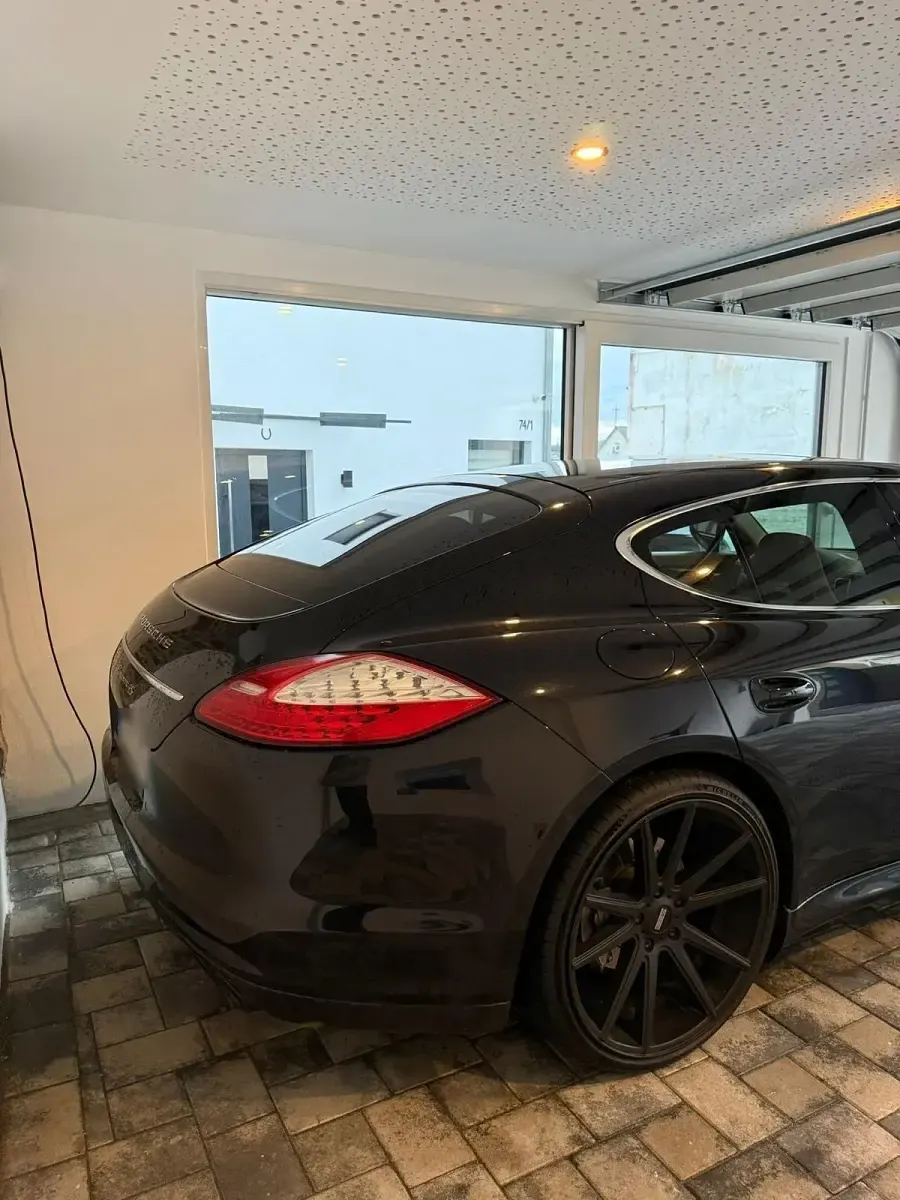 Gebraucht Porsche Panamera 4S 400 PS (294 kW) 2010 Schwarz Kleinwagen