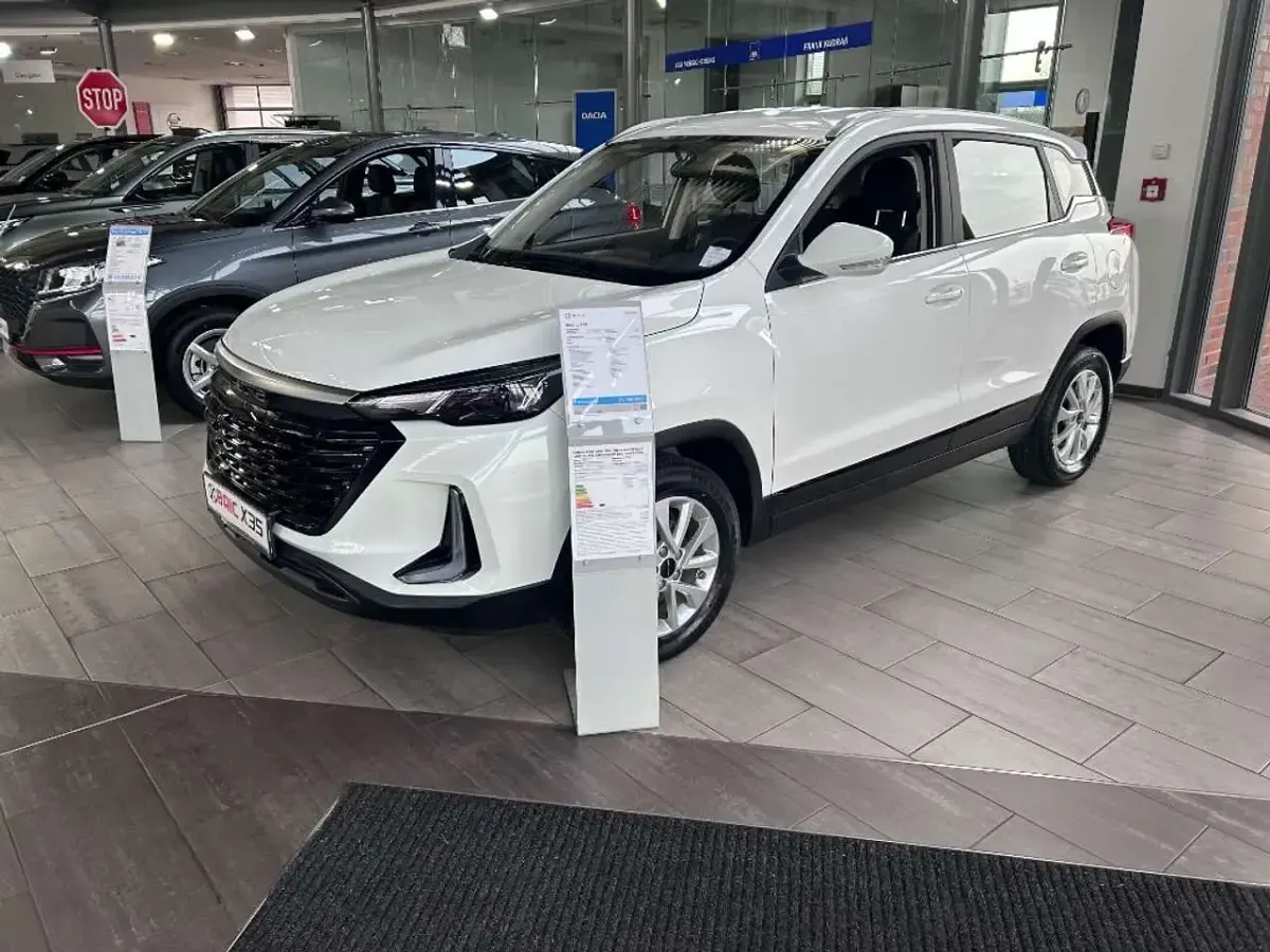 Neu Baic X35 116 PS (85 kW) 2026 Weiß Limousine