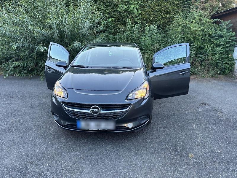 Grau Gebraucht 2017 Opel Corsa Edition Kleinwagen | 6.500 € (Guter Preis) - Bild 1/4