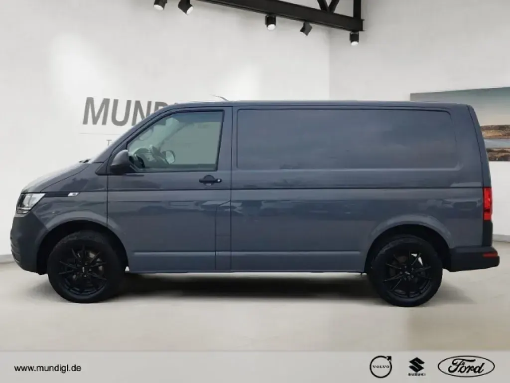 Gebraucht VW T6.1 204 PS (150 kW) 2021 Pure grey Van