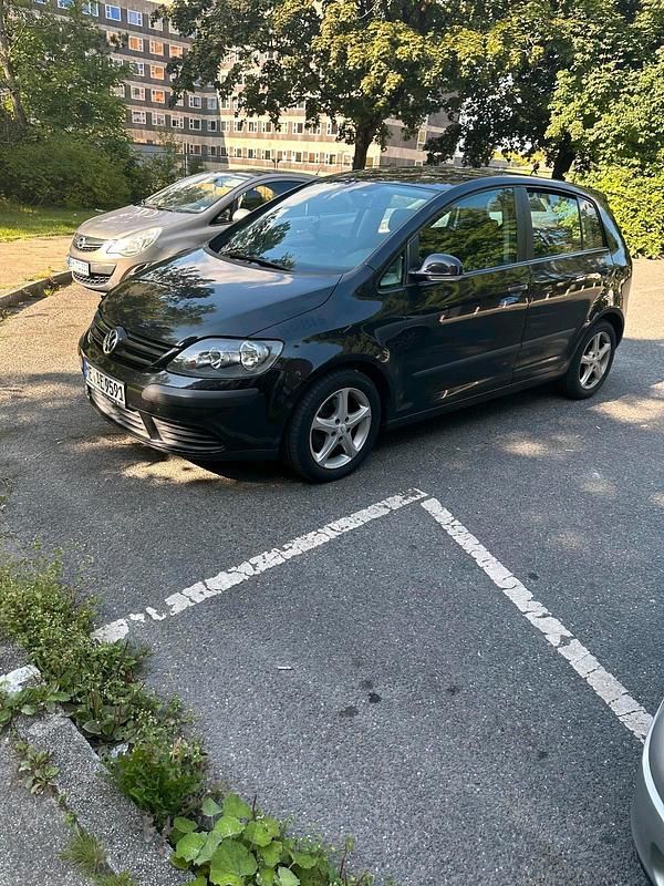 Gebraucht VW Golf Plus Cross 105 PS (77 kW) 2006 Schwarz Van / Kleinbus