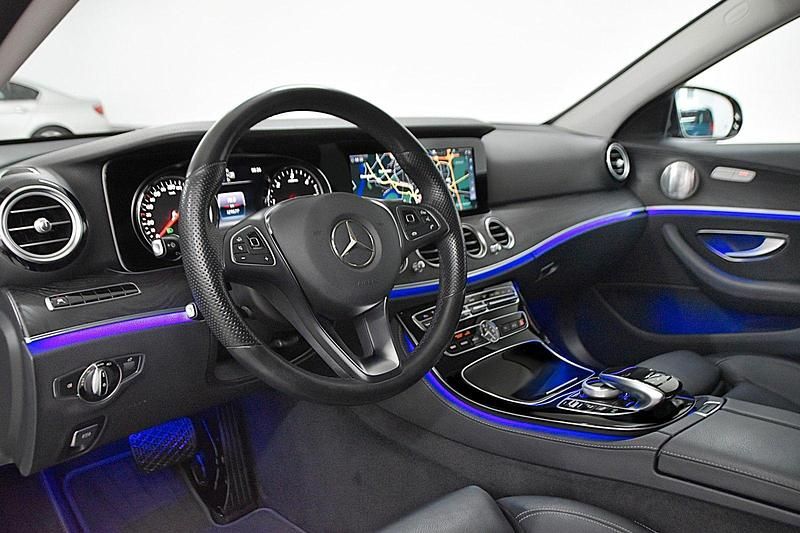 Gebraucht Mercedes E350 Exclusive 258 PS (189 kW) 2018 Grau Kombi