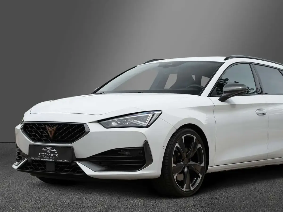 Gebraucht Cupra Leon VZ 310 PS (228 kW) 2024 "nevada" weiss Kombi