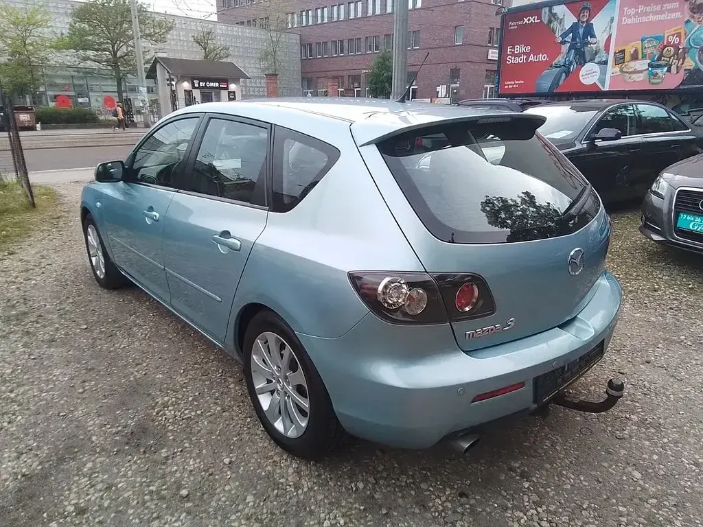 Używany Mazda 3 Active 105 KM (77 kW) 2009 Niebieski Sedan/Limuzyna