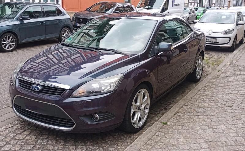 Violet Gebraucht 2008 Ford Focus Cabriolet Titanium Cabrio | 2.500 € (Superpreis) - Bild 1/4