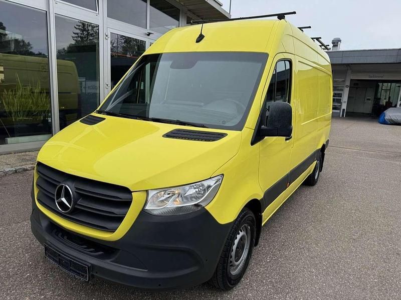 Schwefelgelb Gebraucht 2020 Mercedes Sprinter Van | 23.500 € (Guter Preis) - Bild 1/2