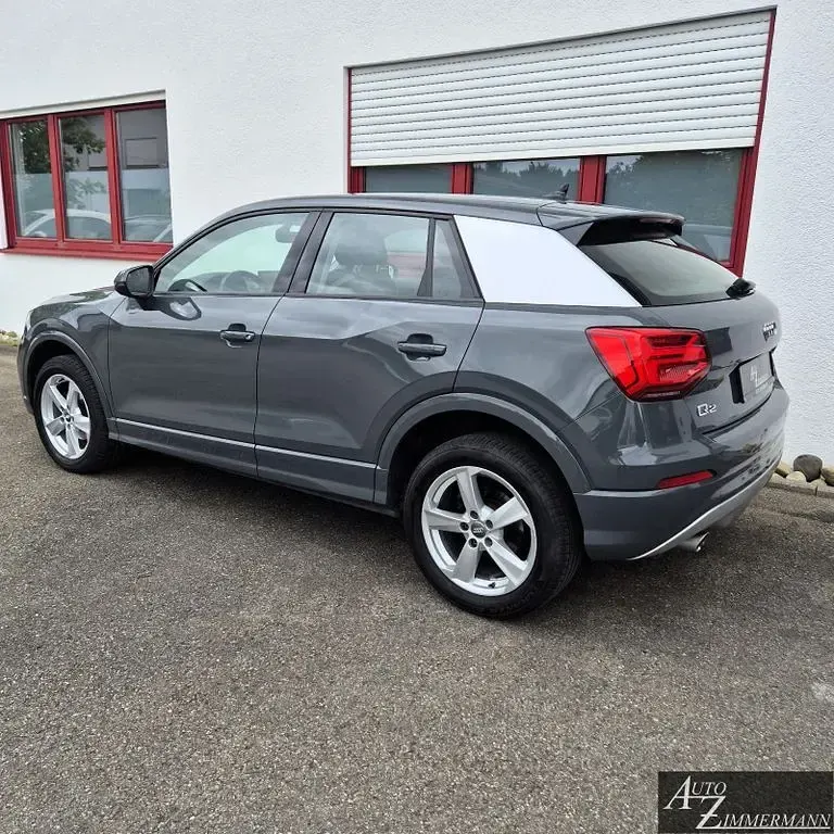 Gebraucht Audi Q2 S-Line 116 PS (85 kW) 2019 Grau SUV