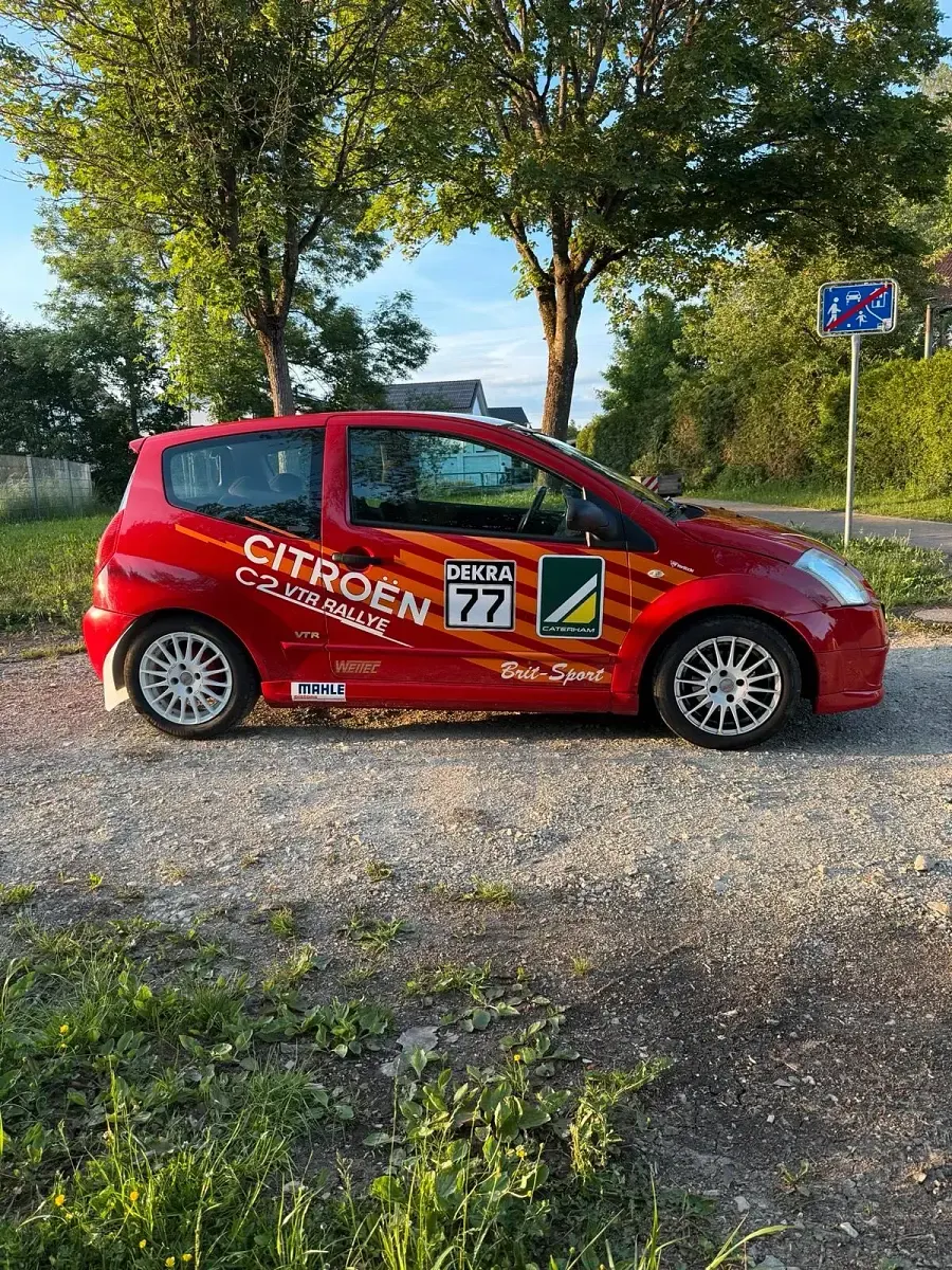Gebraucht Citroën C2 60 PS (44 kW) 2006 Rot Kleinwagen