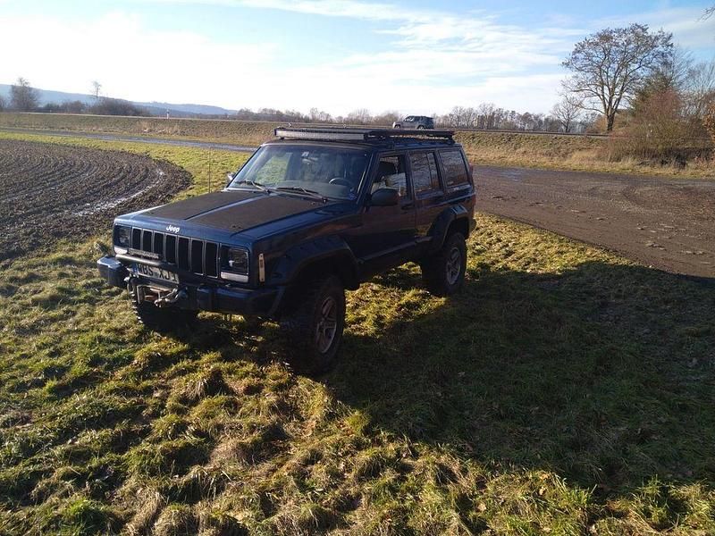 Gebraucht Jeep Cherokee 184 PS (135 kW) 2000 SUV