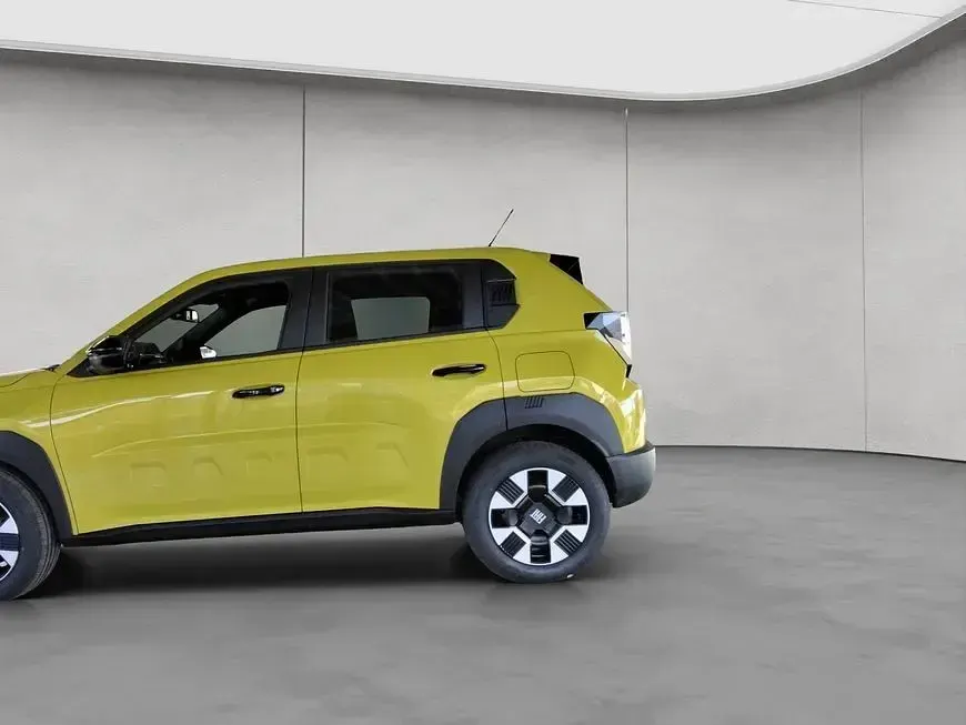 Neu Fiat Grande Panda La Prima 101 PS (74 kW) 2026 Gelb Kleinwagen