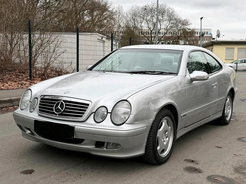 Gebraucht Mercedes CLK200 163 PS (119 kW) 2000 Silber Coupé